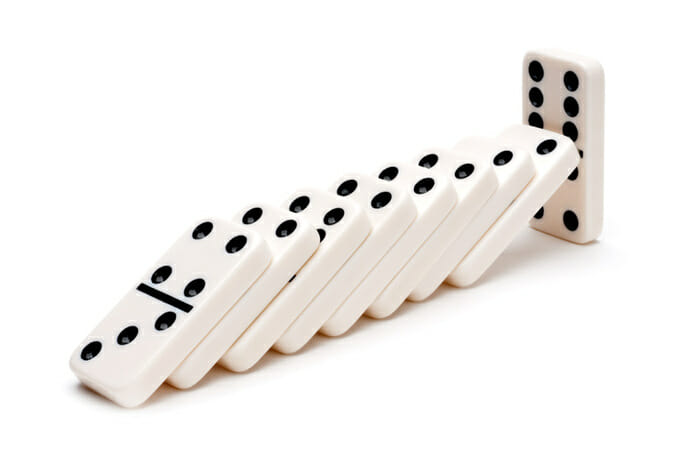 dominoes-card-and-board-games